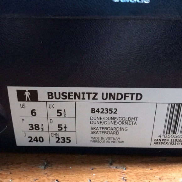 Adidas Busenitz Undeated Sneaker - Picture 3 of 8